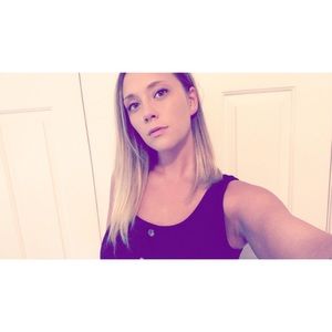 Meet your Posher, Nicole